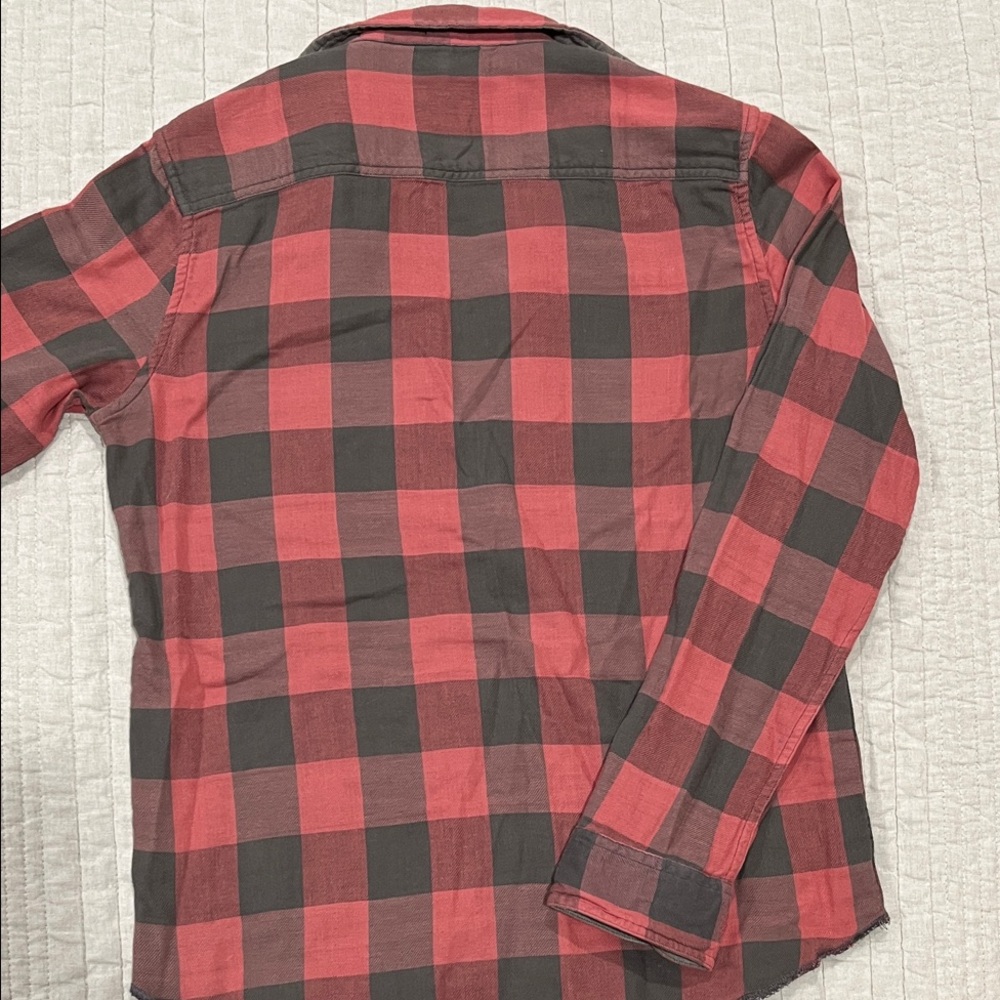 Faherty Red and Black Plaid Women's Button Down Shirt - Picture 8 of 8
